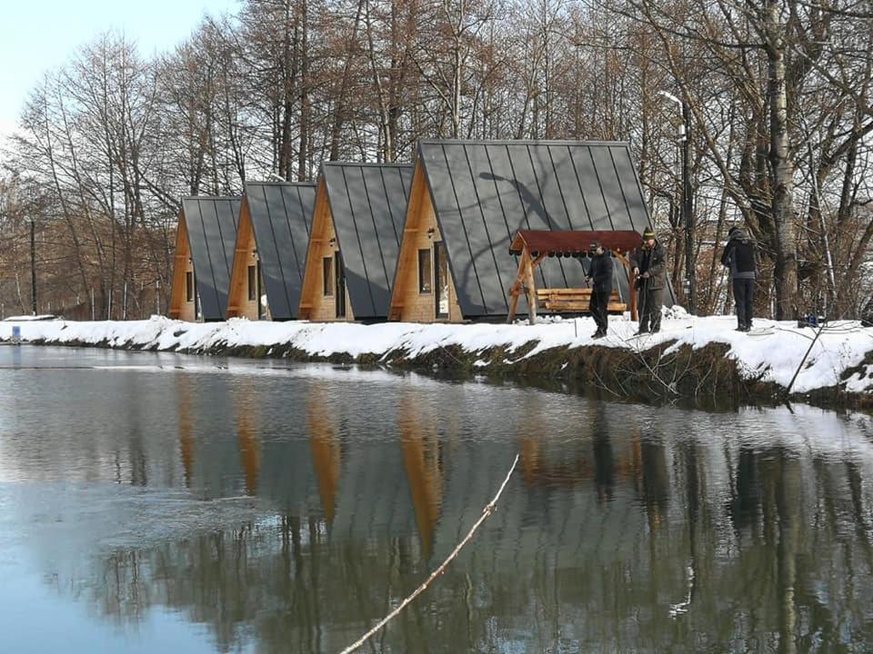 Pastravaria Zavoi Camping Valea Danului